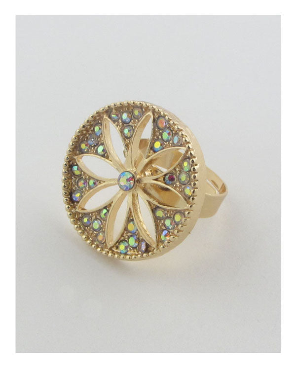 Adjustable cut out flower ring