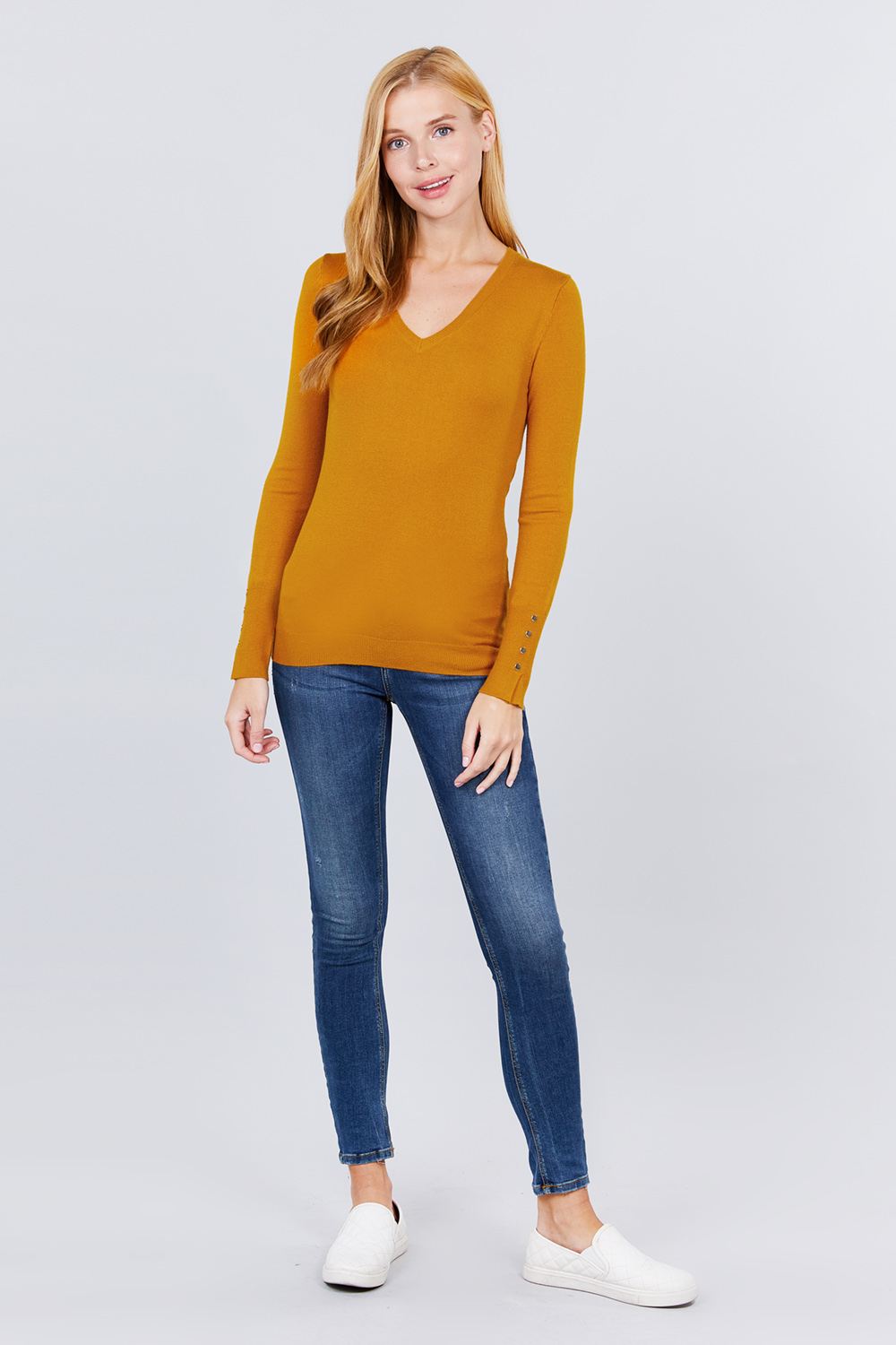 V-neck Sweater W/rivet Button